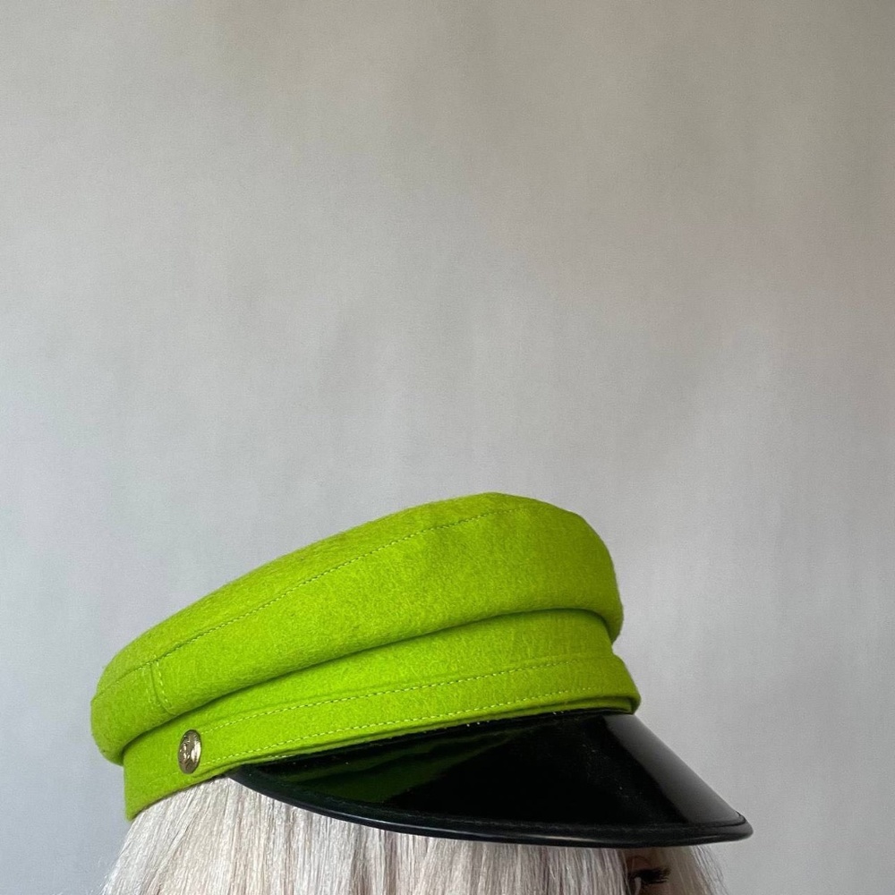 manokhi by toukitsou hat